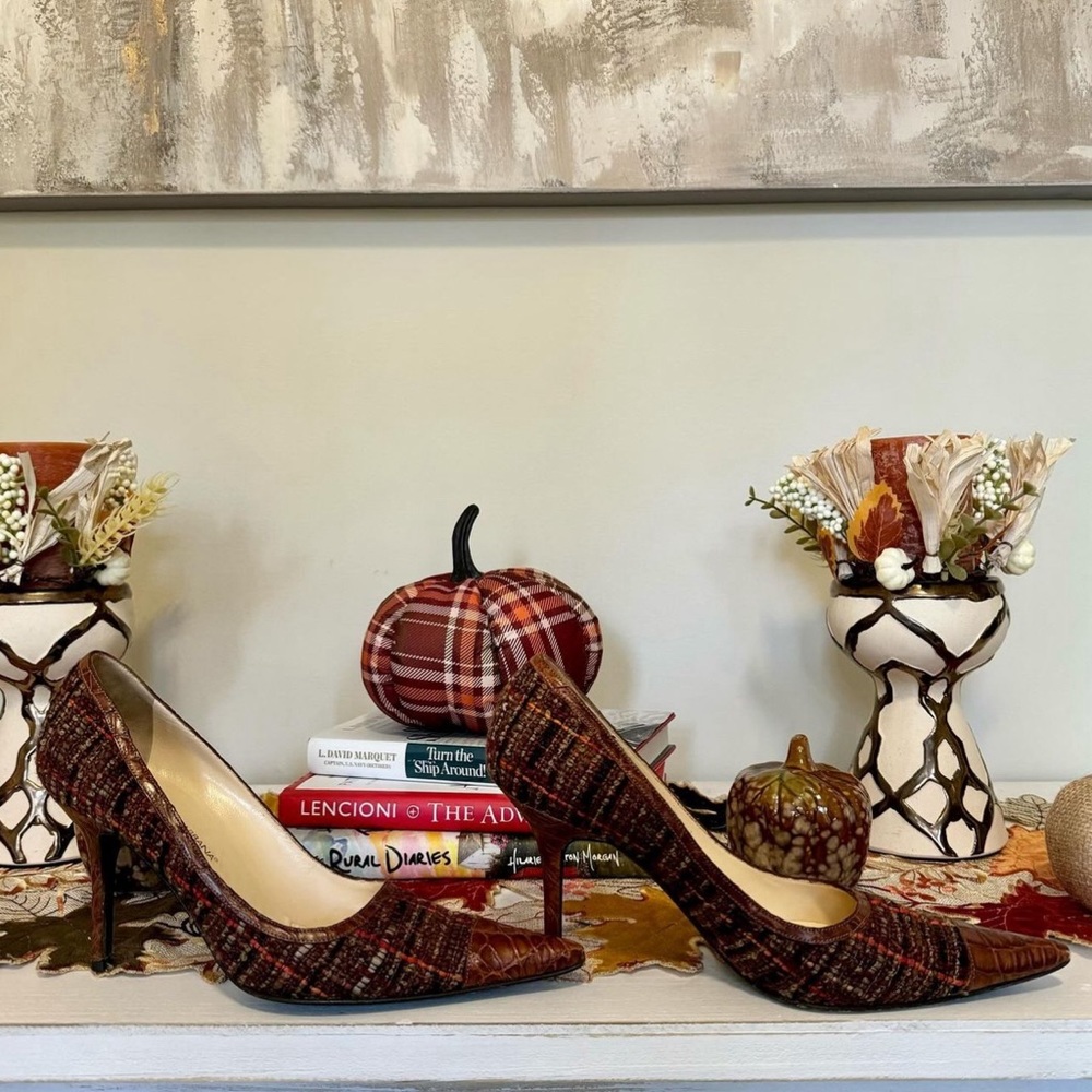 Dolce & Gabbana Tweed and Leather Pointed Heels